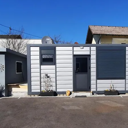 Apartamento Gemuetliches Tiny Mit 30m2 Inklusive Kochmoeglichkeit Lenzing