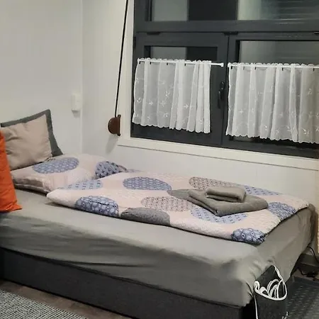 Gemuetliches Tiny Mit 30m2 Inklusive Kochmoeglichkeit *